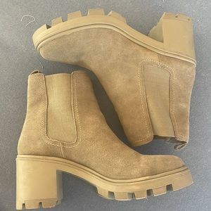 NEW WORN ONCE SPLENDID ANKLE MARION BOOT
